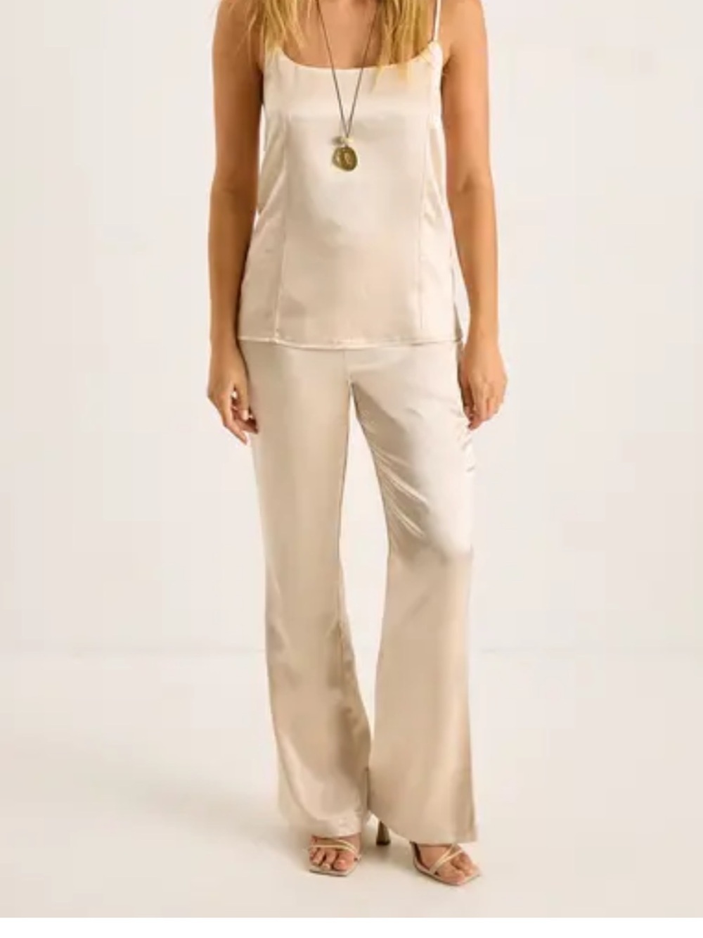 Nasty Gal Beige heavy Satin flare / Wide Leg Trousers Sz 6